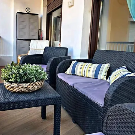 Coqueto En Puerto Marina Con Piscina Apartment